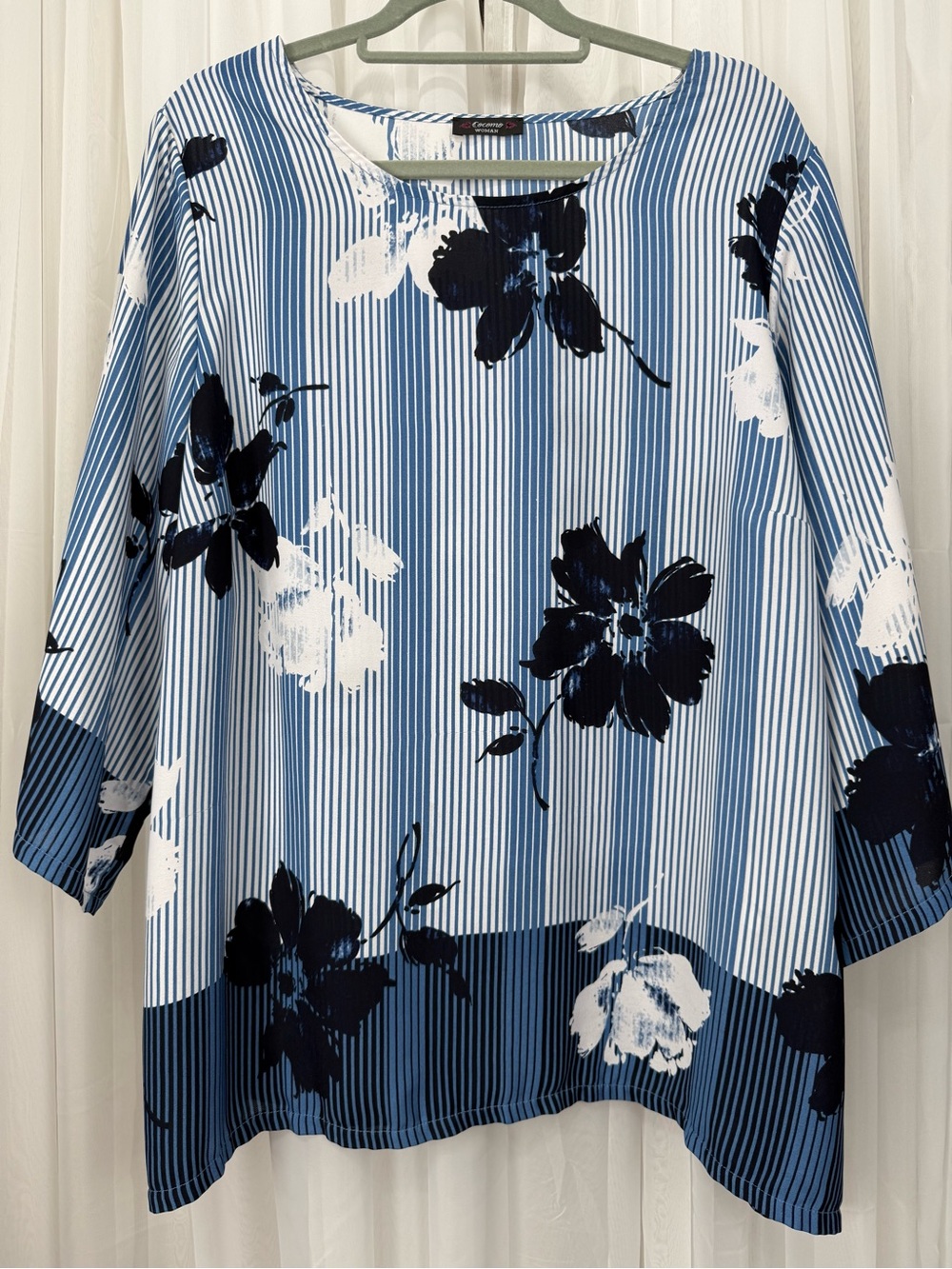 Cocomo Woman Plus Size Blue Floral Stripe Tunic Top 3/4 Sleeve